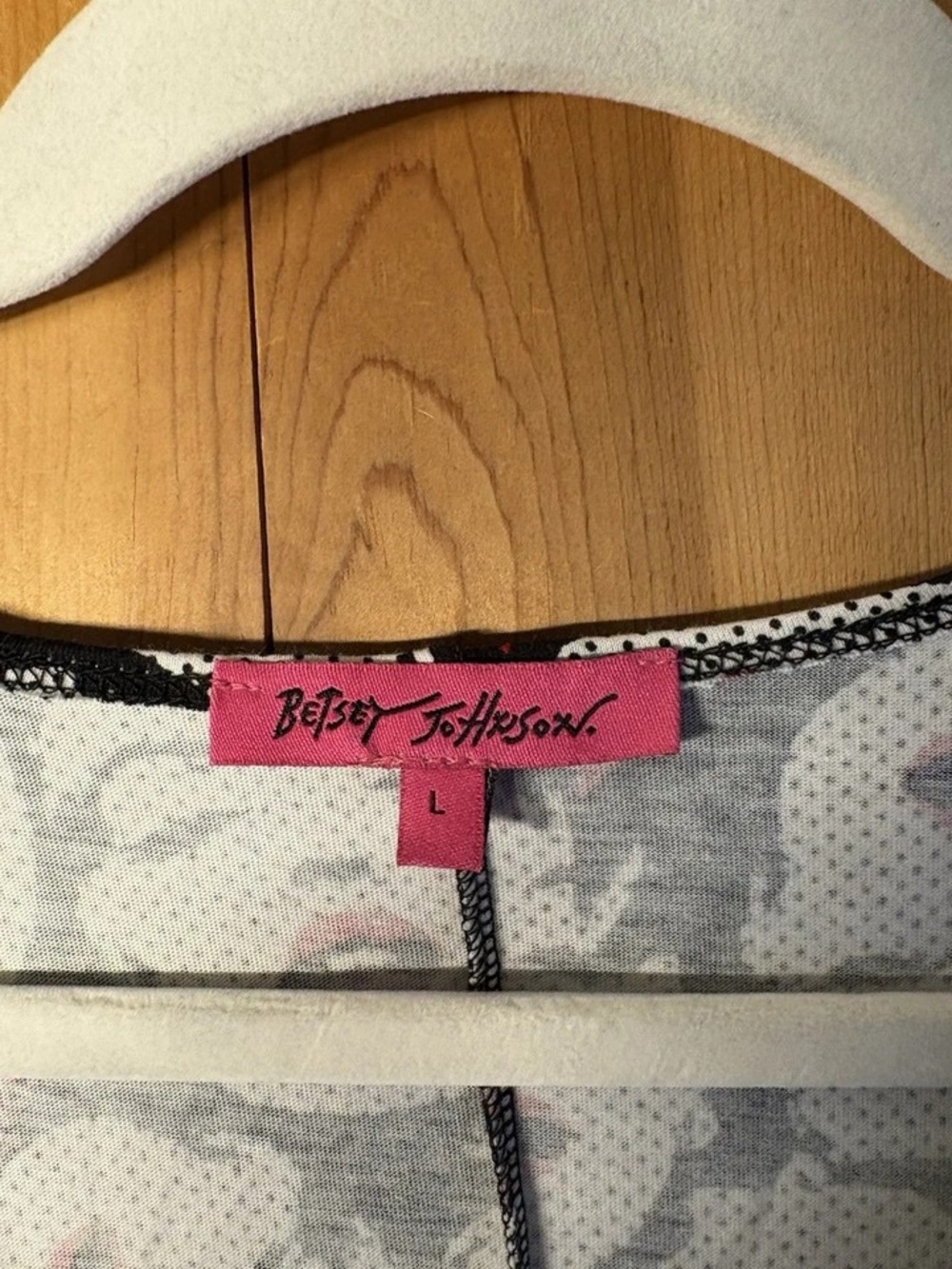 Betsey Johnson Black & White Pop-Art Face Print Midi Dress with Red Lips - Picture 2 of 15